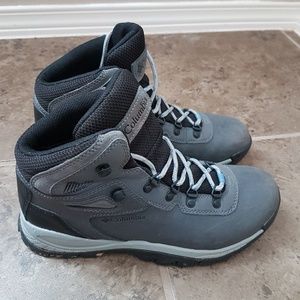 Columbian waterproof boots